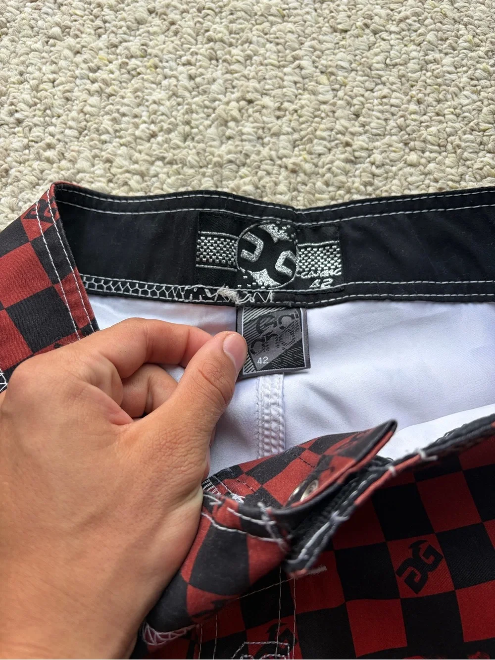 Y2K Board shorts Surf short Edition. Checkered pattern. Baggy fit.